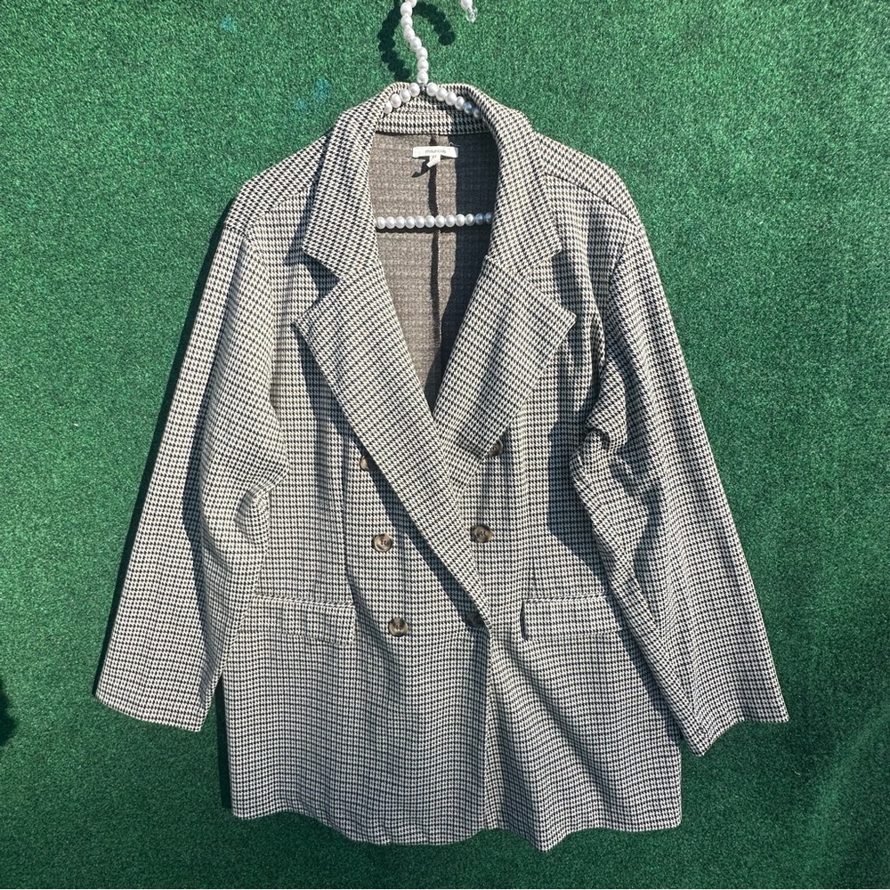 Maurices Black and White Houndstooth Double Breasted Blazer